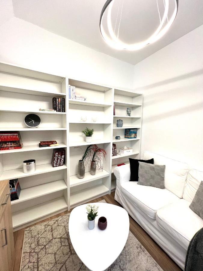 Hot Spot - Apartment - Sanador Victoriei ブカレスト エクステリア 写真
